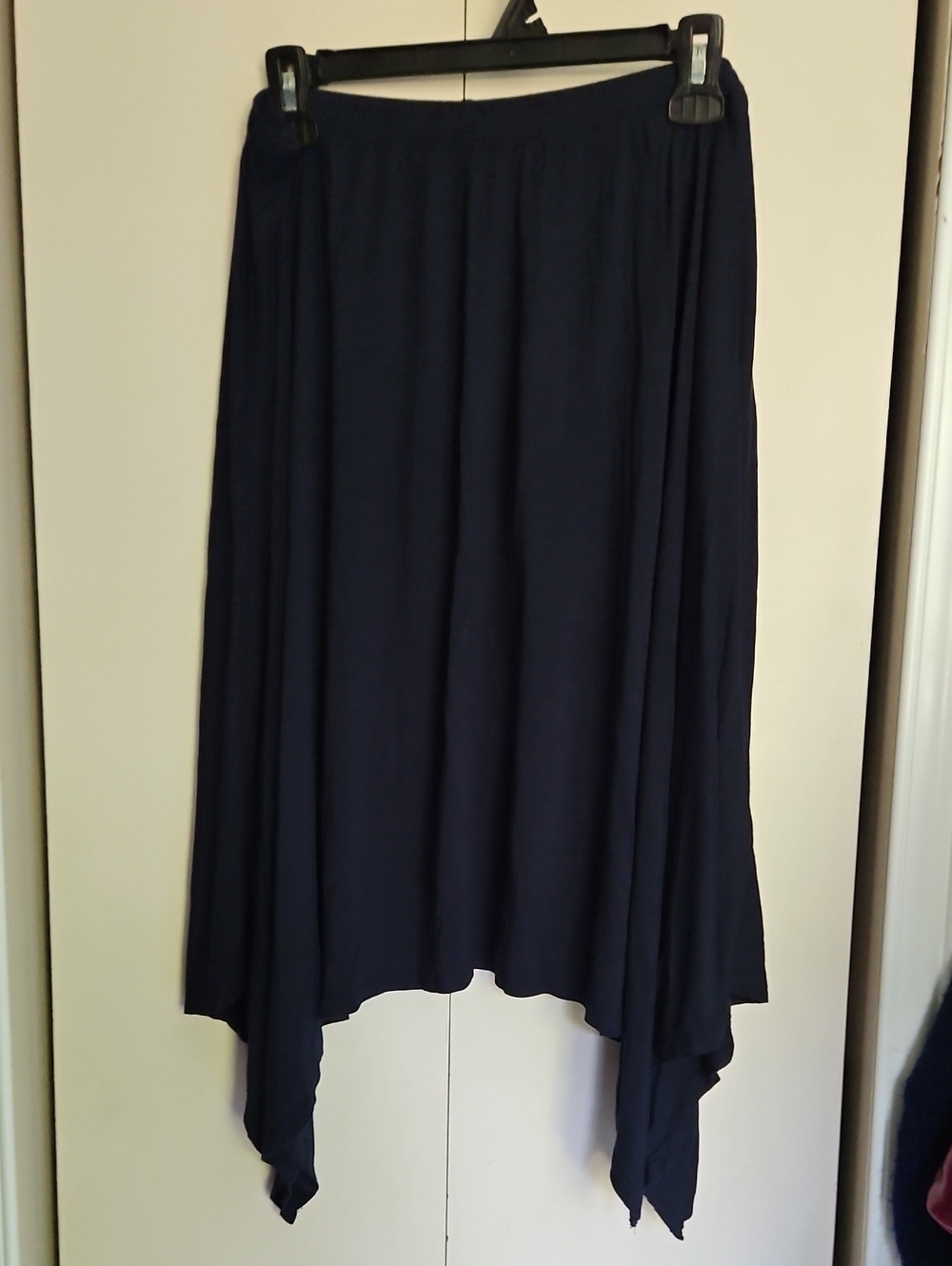 Joe Fresh Navy Asymmetric Hem Skirt With Lots If Stretch Sz Large